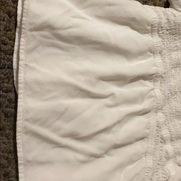 Abercrombie kids “off shoulder” shirt - Picture 4 of 7